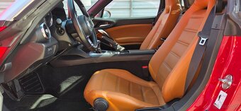 Fiat 124 Spider 1.4 Turbo MultiAir - 11