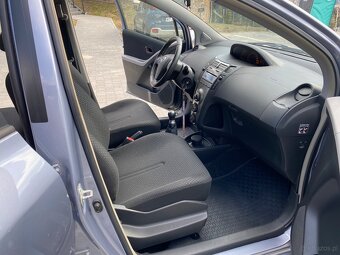 Toyota Yaris 1.0 2011r 67tys km klima - 11