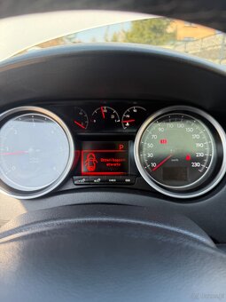 Do sprzedazy Peugeot 508 2.0 bhdi 2015 180 km - 11