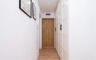 Mieszkanie o powierzchni 38.68m2, balkon, IV p., os. Asnyka - 11