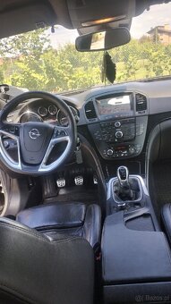 Opel Insignia 2010 rok - 11