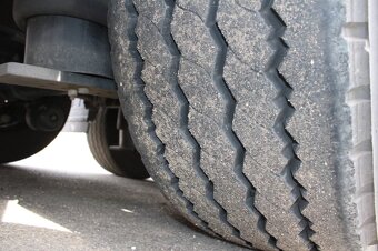 Schmitz Cargobull SCBS3 VARIOS 2x LIFTING AXLE - 11