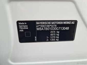 BMW 750i xDrive 2016r - 11