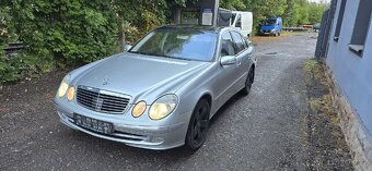 Mercedes Benz E500 4 Matic 225kw rok-2003 - 11