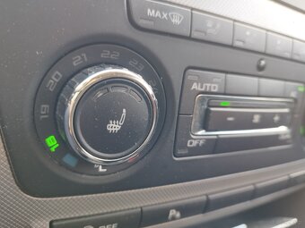 Octavia 1.2tsi/77KW rok 2013 - 11