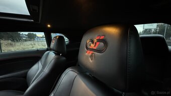 Dodge Challenger R/T Plus - 11