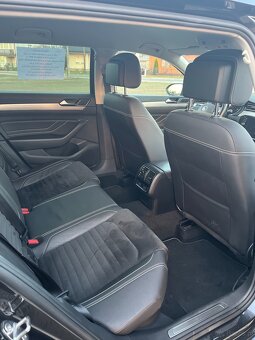 Sprzedam Volkswagen Passat 2.0 TDI SCR DSG7 Elegance Lift Mo - 11
