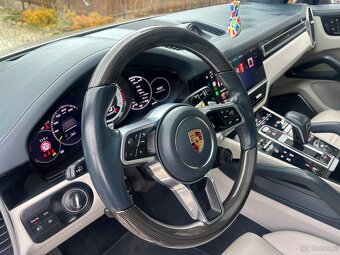 Porsche cayenne - 11