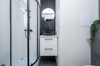 Mieszkanie o powierzchni 38.68m2, balkon, IV p., os. Asnyka - 11