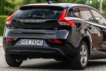 VOLVO V40 - 11
