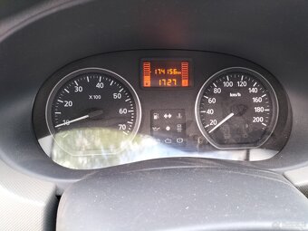 Dacia Sandero - 11