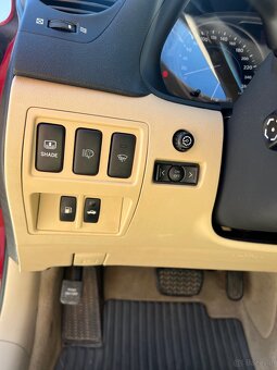 Lexus IS250 - 11