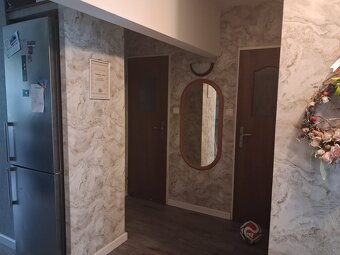 Sprzedam mieszkanie 47.61m2 parter - 11