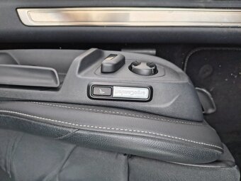 VW Arteon Shooting Brake 2022 2.0 benzyna 190 - 11