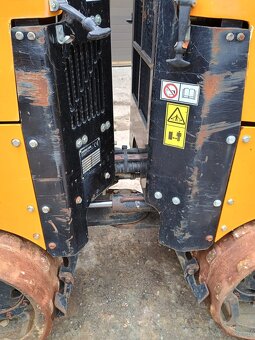 Walec okołkowany Ammann Rammax ARR 1575, 1570 - 11