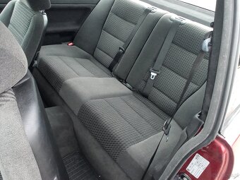 BMW E36 Coupe 2.0i - 11