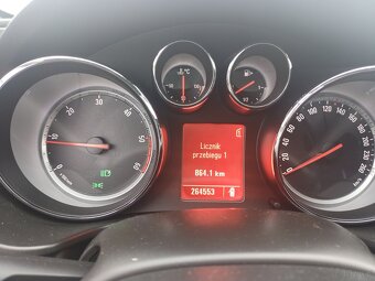 Zadbany Opel Insignia - 11