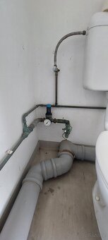 Kontener sanitarny - 11