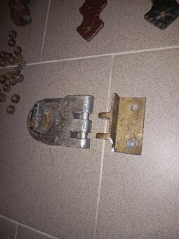 Zawiasy kute solidne - 11