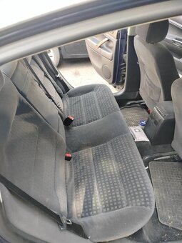 VW Passat B5 sedan 1.9 130 koni - 11