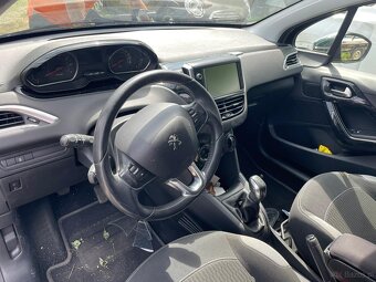 Peugeot 208 1.2VT-i 60kw, r.2014, klimatyzacja - 11