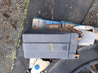 Iveco Eurocargo 7.5E21 E6 rok 12/2015 kabina - 11