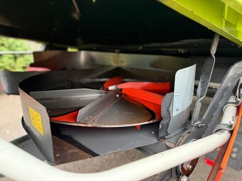 Kombajn zbożowy Claas Mega 370 heder 6m stół do rzepaku rok - 11