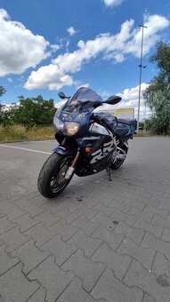 HONDA CBR 900RR SC28 1995r - 11