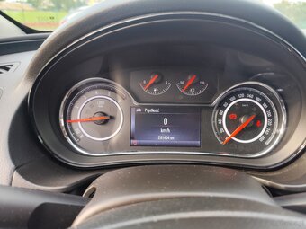 Opel Insygnia - 11