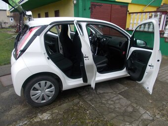TOYOTA AYGO 2 autko miejskie,bezkolizyjne - 11