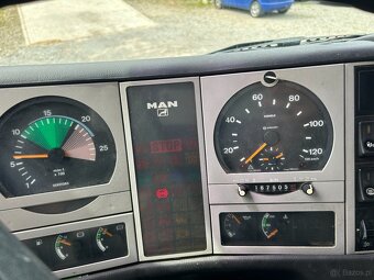MAN 26.414 F2000 6x4 - 11