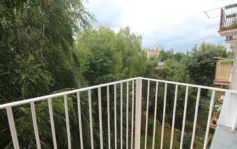 Mieszkanie o pow. 48.03 m2, III p., balkon, po remoncie, os. - 11