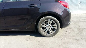 Sprzedam Opel Astra - 11