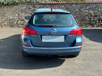 Opel Astra 1.6 CDTi Eco Flex - 11