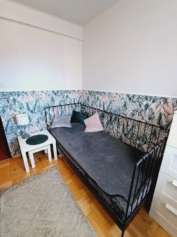 3 pokojowe mieszkanie, 52.80m2, duży balkon, III piętro, os. - 11