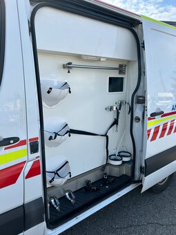 Mercedes-Benz Sprinter 2.2 CDI Karetka / Ambulans - Manual - 11