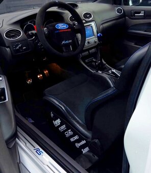 Ford Focus RS MK2 - 11