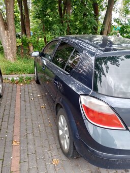 Sprzedam opel astra H - 11