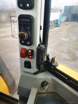 Ładowarka kołowa JCB 427 TYLKO 4950 MTH - 11