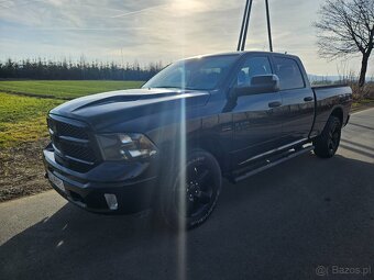 DODGE RAM 1500 5.7 HEMI 4X4 - 11