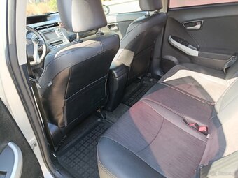 Sprzedam Toyota Prius 3. - 11