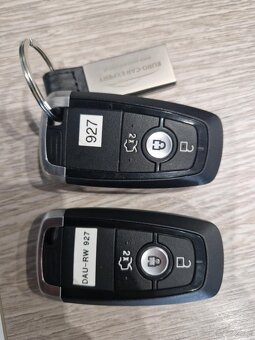 Ford Mondeo MK5 - 11