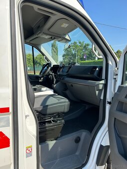 VW Crafter - 2.0 TDI Ambulans / Karetka - 11