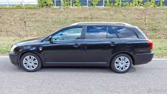 Toyota Avensis II 2.2 D4D 177KM 2005r kombi Xenon Skóry zare - 11