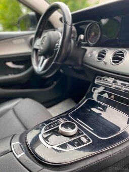 Mercedes-Benz E-Klasa W213 2.0 Diesel 194 KM - 11