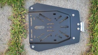 Aluminiowy bagażnik motocyklowy(Top Case). Pojemność 65 - 11