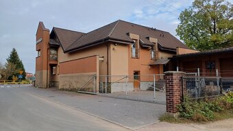 Lokal Usługowy 600 m2+Dom+Dwie działki obok siebie - 11
