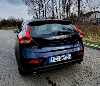 Volvo V40 2.0 Diesel 190 KM 2014rok - 11