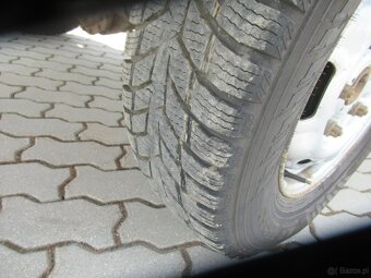 FORD TRANSIT 330 2,4Tdci - 11