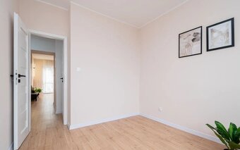 Mieszkanie o pow. 52.62m2, balkon, III p.,ul. Górnośląska - 11